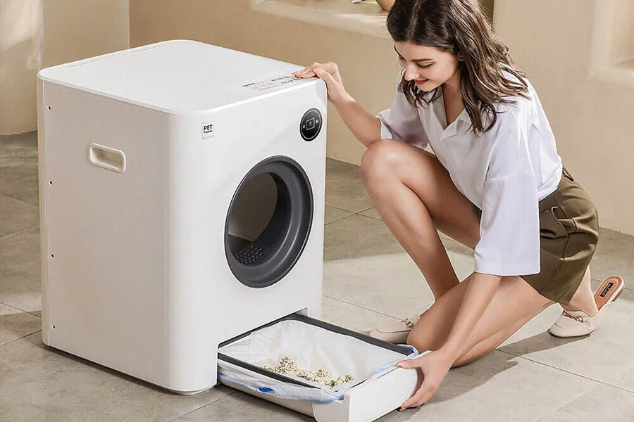 best self cleaning litter box for multiple cats